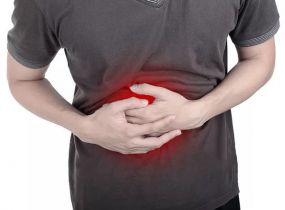 男人左腹疼痛需警惕四种疾病 不要轻视上腹部任何隐痛