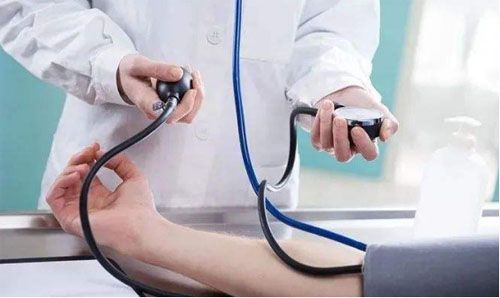到医院做个全身检查需要多少钱？