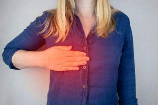 体检查出的乳腺纤维瘤，到底是不是癌症？
