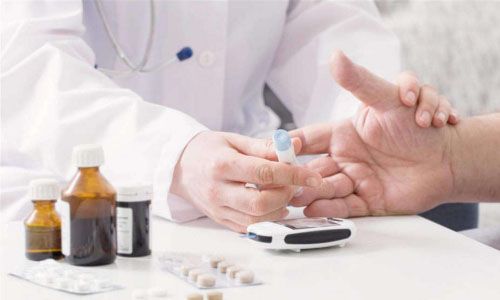 糖尿病患者需要定期检查什么项目？
