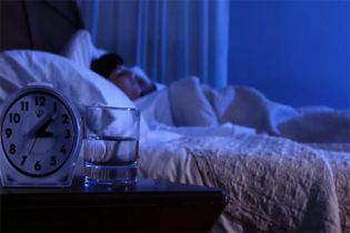 睡眠多梦是怎么回事？什么原因造成的？