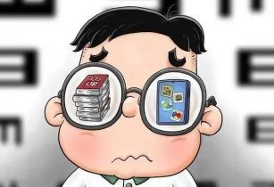 孩子眼睛度数低还用不用配眼镜？眼镜只在上课的时候带可以吗？